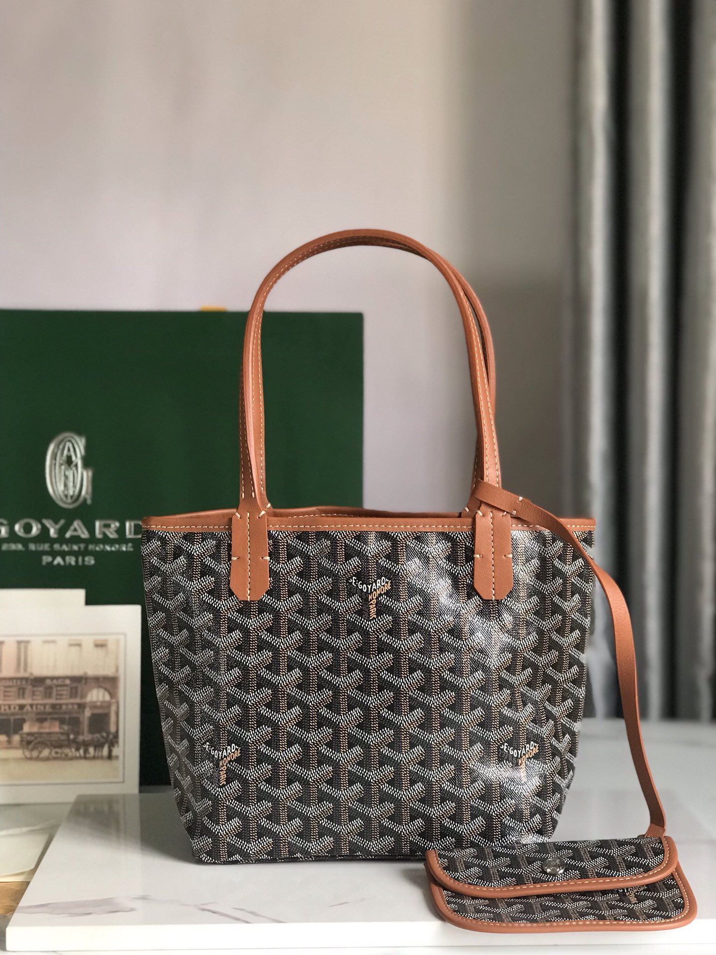 Goyard Shopping Bags